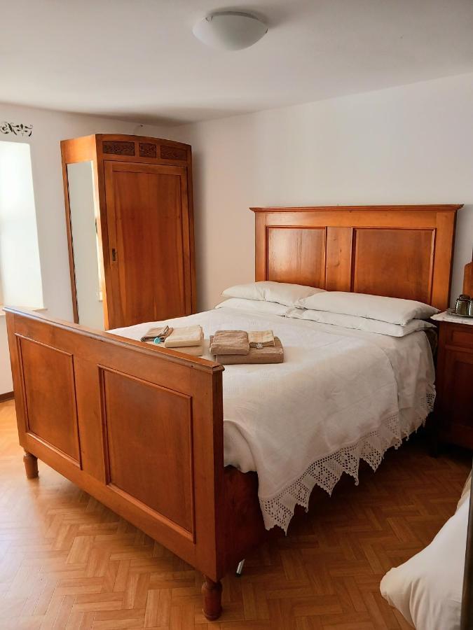 Ferienwohnung Cjasa Da Puci Ovaro Exterior foto